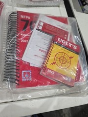 2023 NEC Code Book (Spiralbound) NFPA70 NEC +2023 Ugly’S Electrical Ref (Spiral)