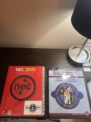NEC 2005 NFPA 70 National Electrical Code & Significant Changes Book Lot Tabs